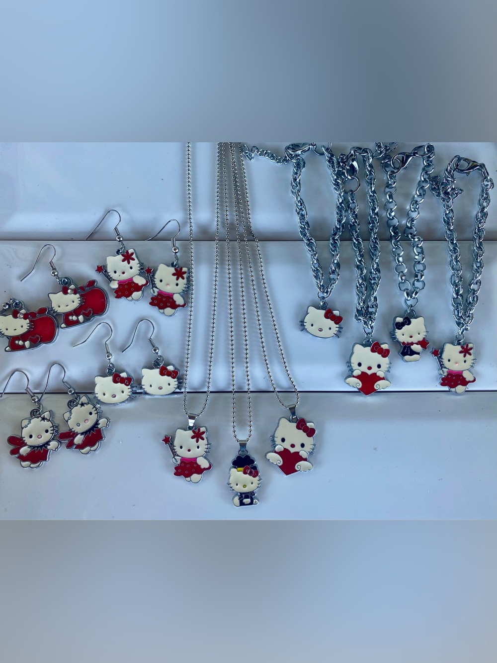 11 pc Red/Black Variety Hello Kitty Jewelry Set